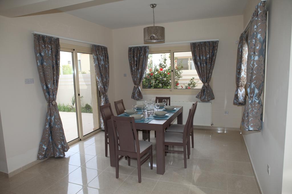 Anthorina Villa 18 Protaras Exterior photo